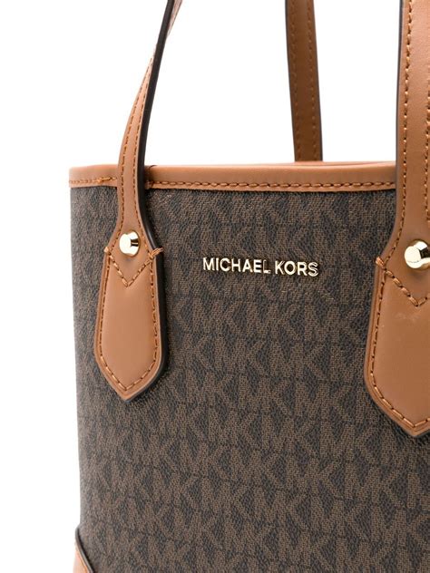 Michael Michael Kors Eva Extra